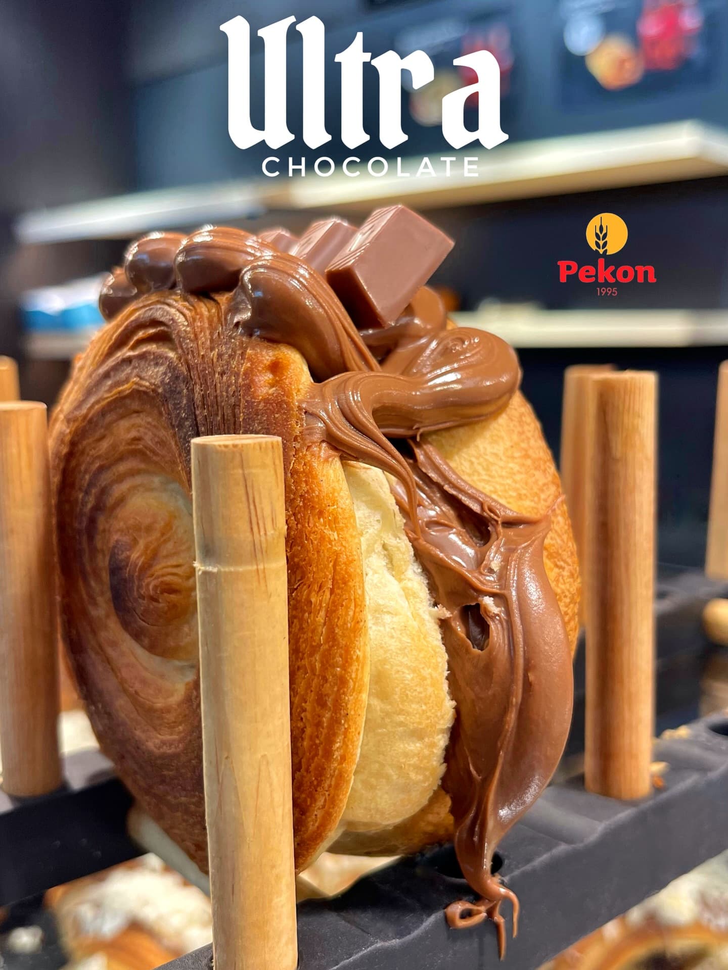 Ëmbëlsirë me çokollatë nga Pekon